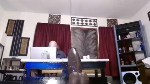 gatewaylaptop2019 online show from 04-24-26, 09:34