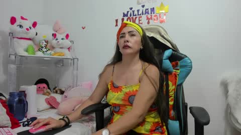 Snapshot of gatitasexy_hot_wet4u chatting on 12-01-24, 10:53 Mfe online show from 12-01-24, 10:53