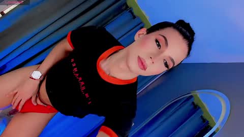 Snapshot of gatitavenecis1 chatting on 01-15-25, 06:51 Vnecis Marn online show from 01-15-25, 06:51