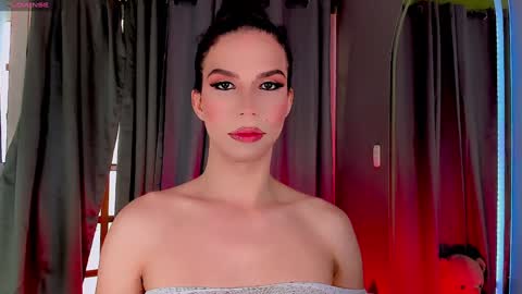 Snapshot of gatitavenecis1 chatting on 02-02-25, 04:00 Vnecis Marn online show from 02-02-25, 04:00