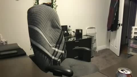 Snapshot of gatmandeep chatting on 10-19-25, 06:47  Aladdin online show from 10-19-25, 06:47