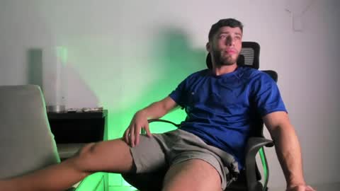 Snapshot of gato_pascal chatting on 06-29-26, 08:20 Gato online show from 06-29-26, 08:20