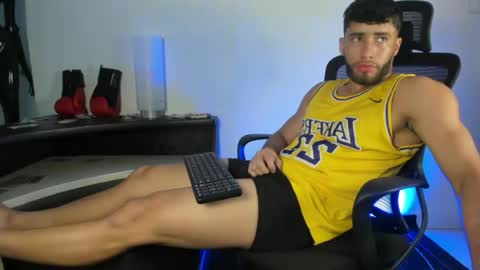 Snapshot of gato_pascal chatting on 07-04-26, 08:15 Gato online show from 07-04-26, 08:15