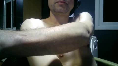 gauchors21 online show from 09-09-25, 02:33