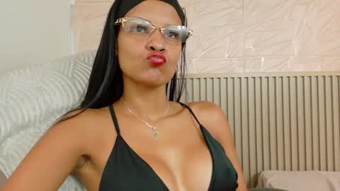 gaviluc_ online show from 09-20-25, 10:49