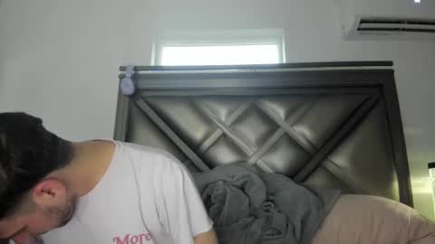 Snapshot of gayndepressed chatting on 02-20-26, 11:49 Trace online show from 02-20-26, 11:49