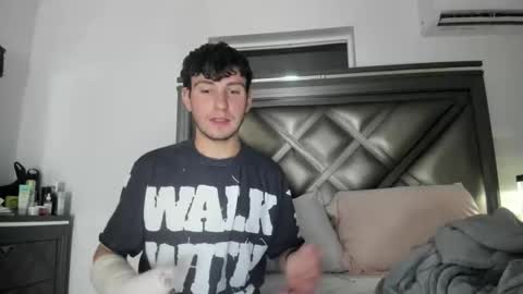 Snapshot of gayndepressed chatting on 03-18-26, 04:37 Trace online show from 03-18-26, 04:37