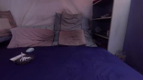 gayrobbin online show from 02-07-26, 03:16