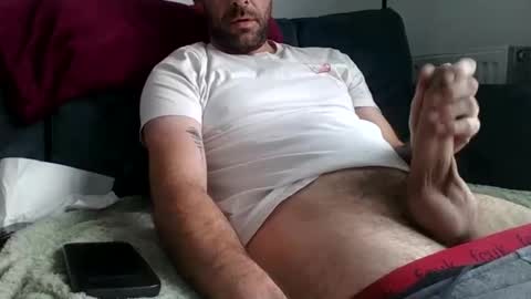 Snapshot of gazman233 chatting on 09-15-25, 08:03 gazman233 online show from 09-15-25, 08:03