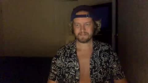 gcsurfer81 online show from 03-10-25, 08:15