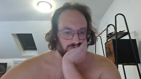 Snapshot of geebonkingcock chatting on 10-26-25, 03:56 Girthy online show from 10-26-25, 03:56