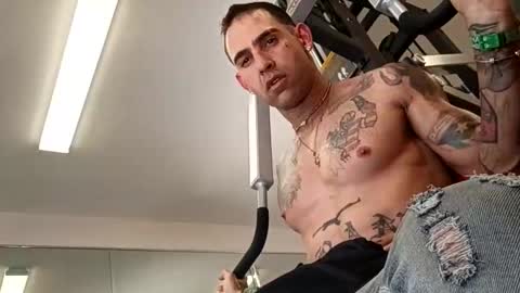 Zanecubano online show from 10-19-25, 05:46