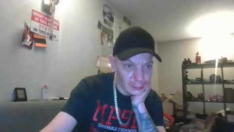 geelock online show from 02-02-26, 03:49