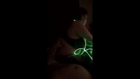 Geeznutsizonyrchyn online show from 02-10-26, 10:08