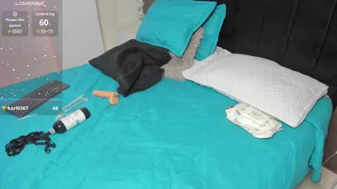 Snapshot of gemarodriguez_ chatting on 02-21-25, 08:18 Gemma online show from 02-21-25, 08:18