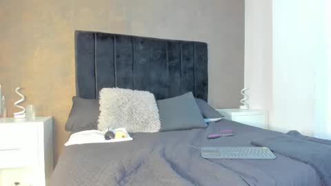 Snapshot of gemarodriguez_ chatting on 03-01-25, 05:42 Gemma online show from 03-01-25, 05:42