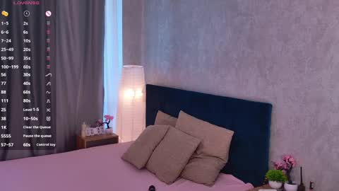 Lia online show from 04-06-26, 02:18