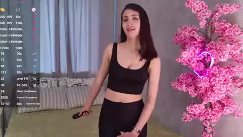 Lia online show from 06-16-26, 02:19