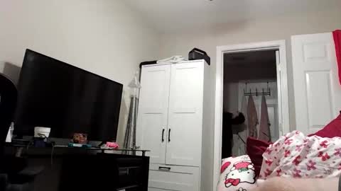 geminincapricorn96 online show from 01-07-26, 04:59