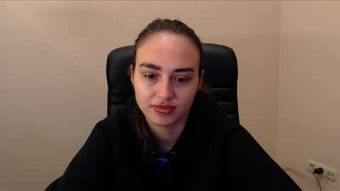 Gemma online show from 05-08-26, 06:19