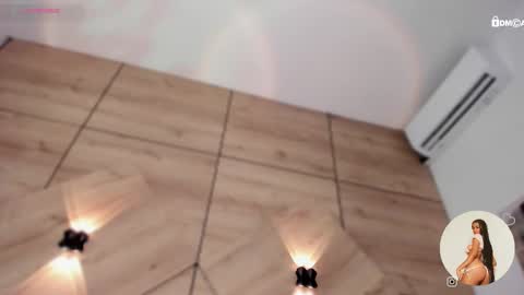 Snapshot of gemmacarter_ chatting on 02-26-25, 02:04 online show from 02-26-25, 02:04