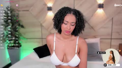 Snapshot of gemmacarter_ chatting on 03-05-25, 10:43 online show from 03-05-25, 10:43