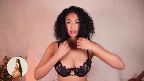 Snapshot of gemmacarter_ chatting on 07-05-26, 02:18 online show from 07-05-26, 02:18