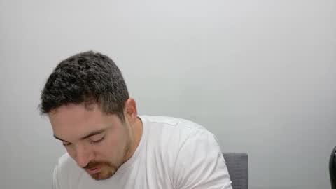 genesis_wb online show from 11-05-25, 02:00