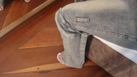  Genessis and David  online show from 09-22-25, 04:03