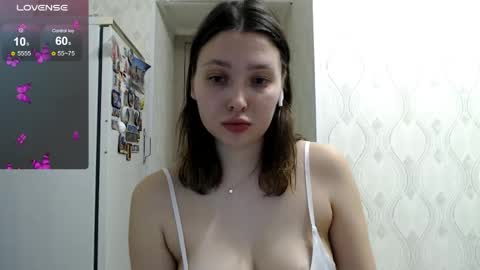 genev__ievee online show from 05-04-26, 06:26