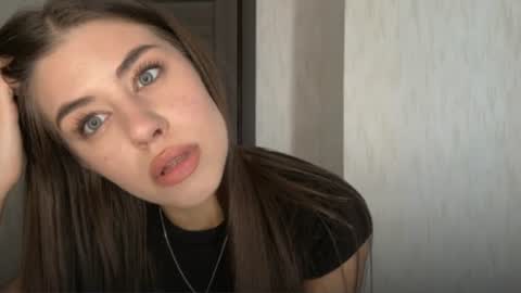 Snapshot of geniegrimmett chatting on 07-03-26, 12:44 Megan online show from 07-03-26, 12:44