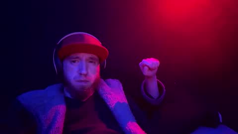 genitalwars online show from 11-24-25, 07:41