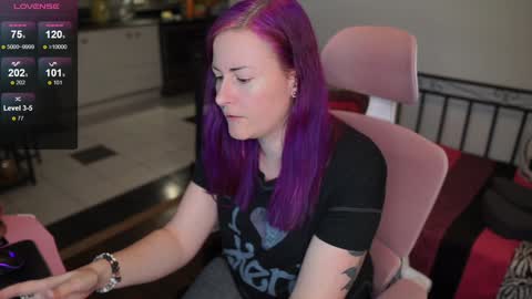 Genny Rock   and  online show from 01-03-25, 12:11