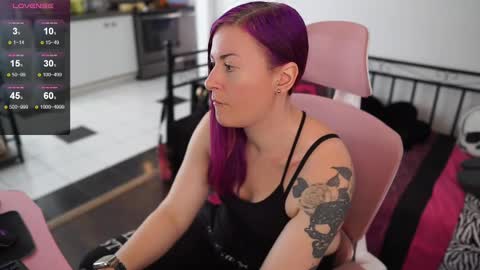 Genny Rock   and  online show from 02-17-25, 06:26