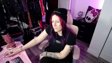 Genny Rock   and  online show from 10-26-25, 12:38