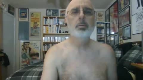 Steve online show from 02-11-25, 07:48