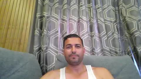 genteldevil online show from 06-18-26, 04:00