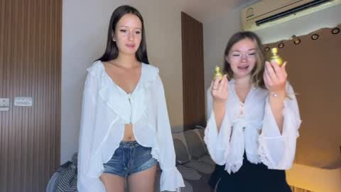 Mary  Blonde and Kira brunette online show from 05-04-26, 05:03