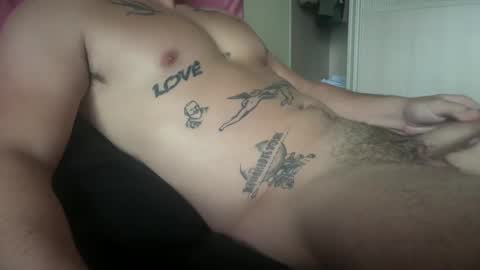 Snapshot of gentleleo75 chatting on 11-16-25, 05:13 Gentle-Leo online show from 11-16-25, 05:13