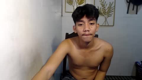 Rayl online show from 10-04-25, 05:33