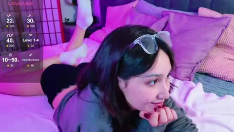 Snapshot of gentlemusee chatting on 04-17-26, 10:13 gentlemusee online show from 04-17-26, 10:13