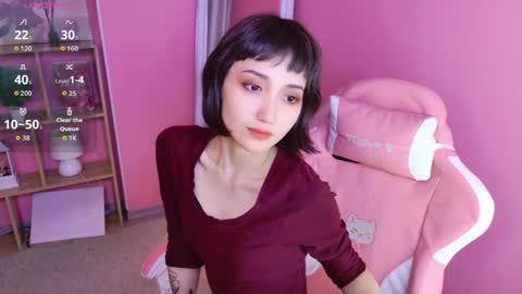Snapshot of gentlemusee chatting on 05-23-26, 10:25 gentlemusee online show from 05-23-26, 10:25
