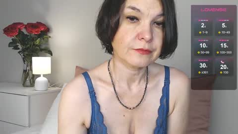Elena online show from 11-28-25, 10:07