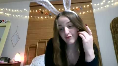 Snapshot of genzfucktoy chatting on 10-31-25, 02:45 genzfucktoy online show from 10-31-25, 02:45