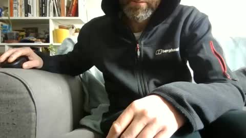 Geon online show from 05-13-26, 09:50
