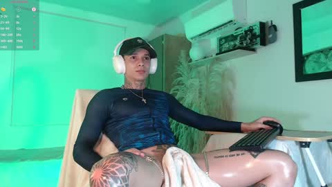 Snapshot of george_prince2 chatting on 12-01-24, 11:47 independent model online show from 12-01-24, 11:47