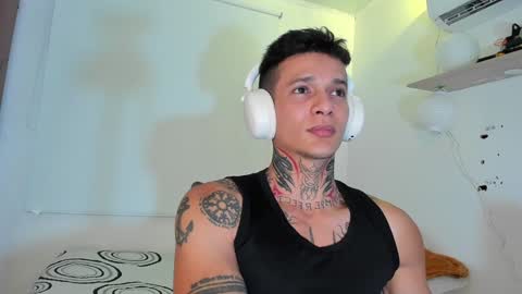 Snapshot of george_prince2 chatting on 12-31-24, 06:48 independent model online show from 12-31-24, 06:48