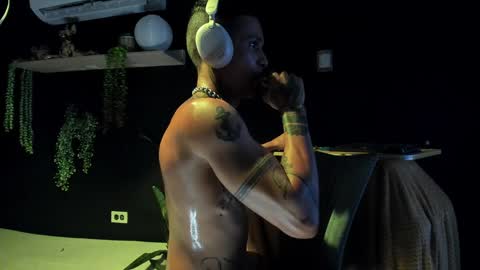 Snapshot of george_prince2 chatting on 02-08-25, 07:26 independent model online show from 02-08-25, 07:26