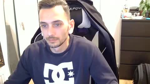 Snapshot of georgek0011 chatting on 09-28-25, 07:19 georgek0011 online show from 09-28-25, 07:19