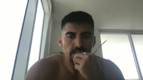 Snapshot of georgelopezfit chatting on 07-13-26, 08:22 georgelopezfit online show from 07-13-26, 08:22